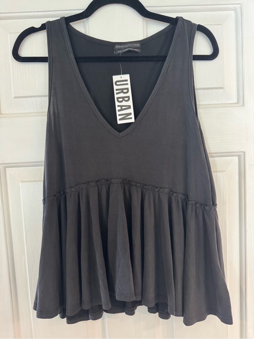 Urban Outfitters Sleeveless Peplum V-Neck Top
